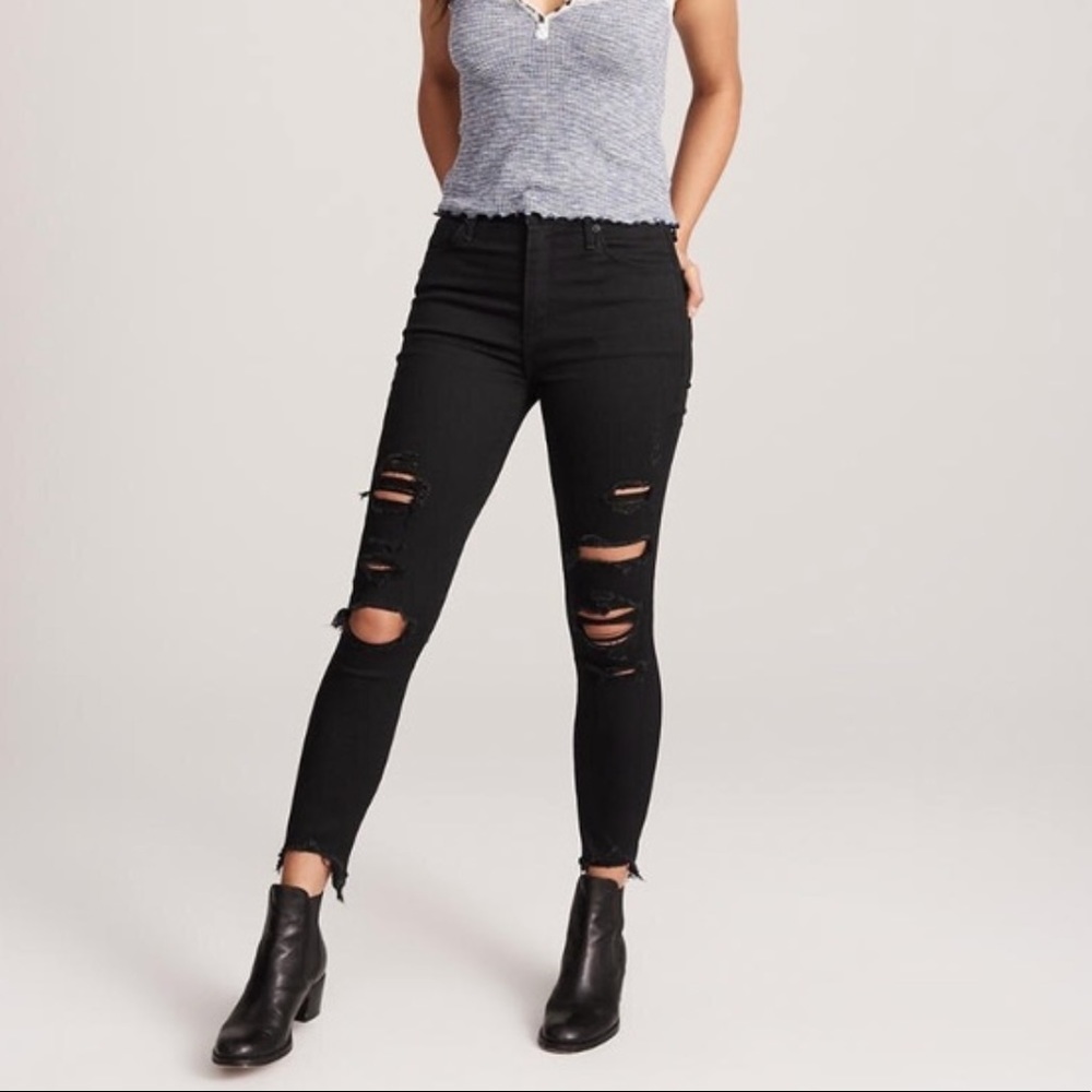 Abercrombie & Fitch Black Simone high rise ankle jean